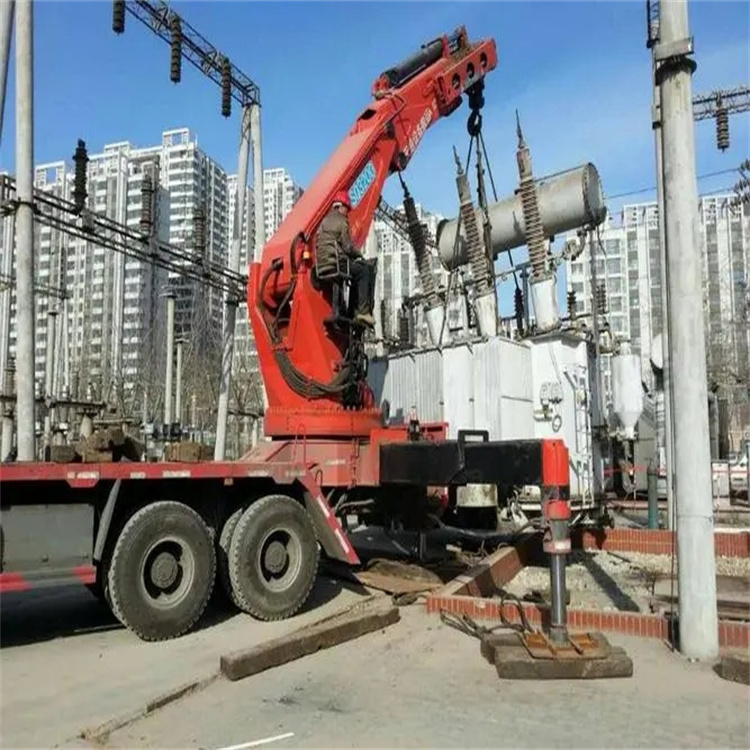 华安县就近吊车出租|工地厂房吊装设备租赁|24小时高效响应