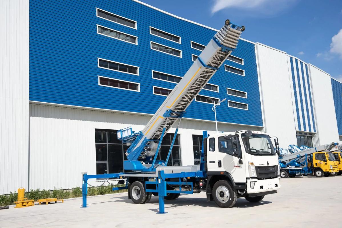 华安县小型云梯车上料车租赁多少钱